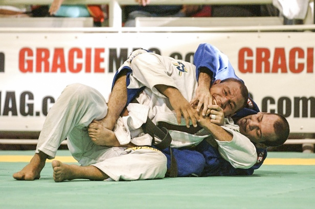 Xande e Cyborg se enfrentaram de kimono no Mundial de 2006. Agora, a disputa será sem pano. Foto: Arquivos GRACIEMAG