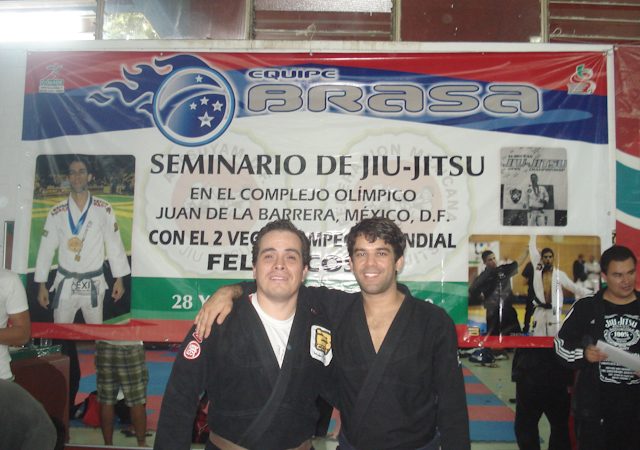 Felipe Costa tours Mexico