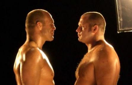 Fedor beats Couture and doesn’t even crack a smile