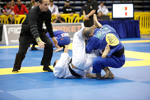 Seen Malfacine’s Pan armbar yet?