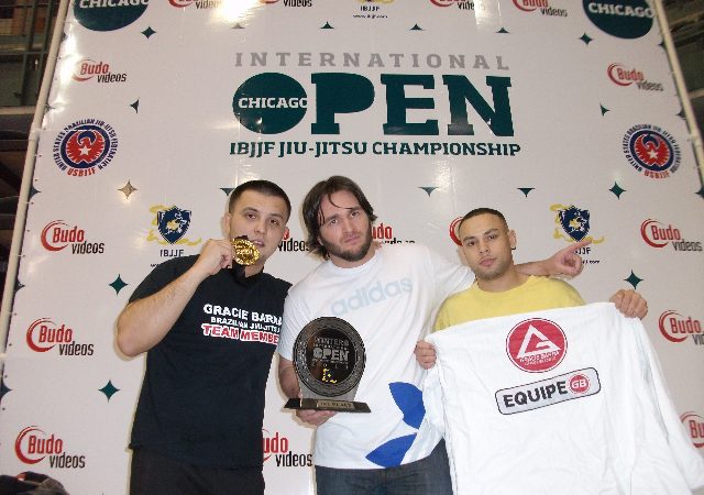 Gracie Barra celebrates victory at Chicago Open