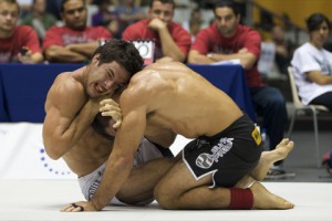 Gregor with a neck in his sights at ADCC 2009. Photo: John Lamonica