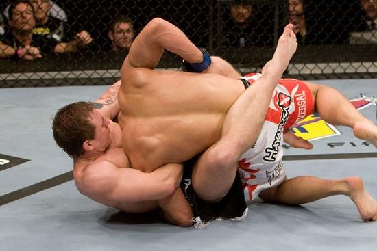 UFC posts 10 best submissions of 2009