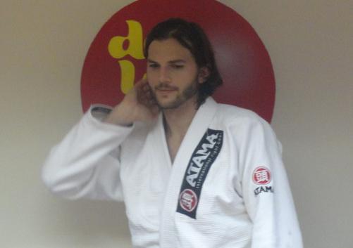 Astro do cinema, Ashton Kutcher treina Jiu-Jitsu no Rio