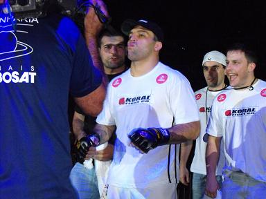 Murilo walks out at Bitetti Combat. Photo: Carlos Ozorio