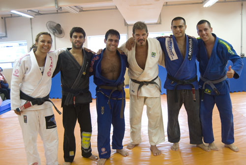 Michelle Matta, Felipe Costa, João Marcelo, Raul Gazolla and Muzio.