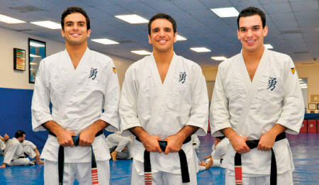 Belfort: “His weak point is wearing a mask pretending to be someone he’s not”