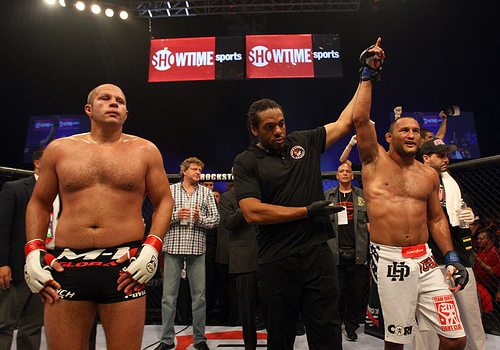 Henderson vs Fedor: o juiz acertou?