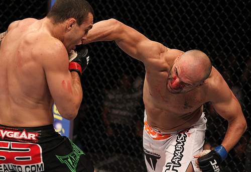 Maldonado enfrenta Nedkov em briga em pé no UFC 142 Rio