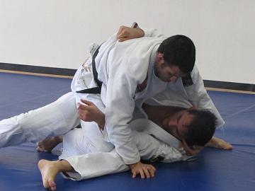 Learn some flexible position from Nino Schembri