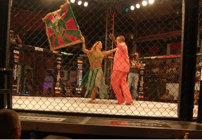 O dia em que a Mangueira deu vez ao MMA