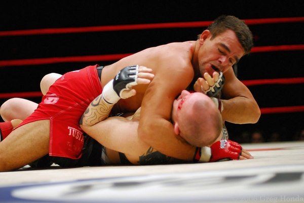 Rickson Gracie black belt to face ex-TUF coach in Vegas