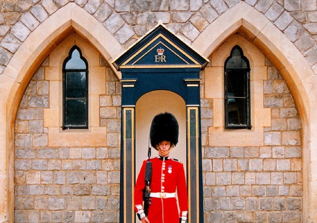 Study your no-gi guard pass