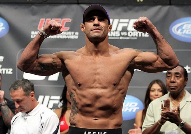 Berimbolo in MMA? Vitor Belfort shows his knowledge of the back-take