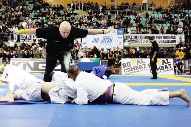 Um dia rico em finalizações no Europeu de Jiu-Jitsu 2012. Fotos: Raphael Nogueira.