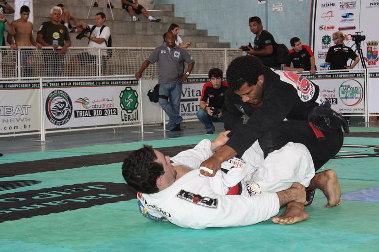 Adriano Silva também fez boas lutas no Rio. Foto: Carlos Ozório