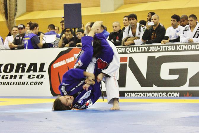 Michelle finaliza rumo à final. Foto: Raphael Nogueira.