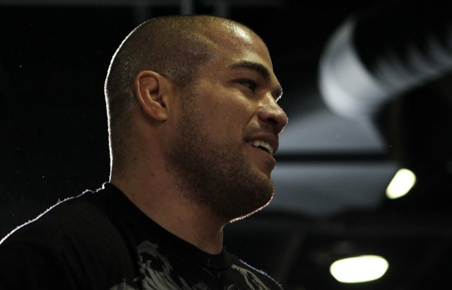 Tito Ortiz em retrato feito por Josh Hedges durante os treinos abertos do UFC 140, em Toronto.