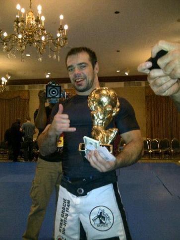 Celsinho Venícius após torneio de submission nos EUA. Foto: Divulgação/GRACIEMAG.