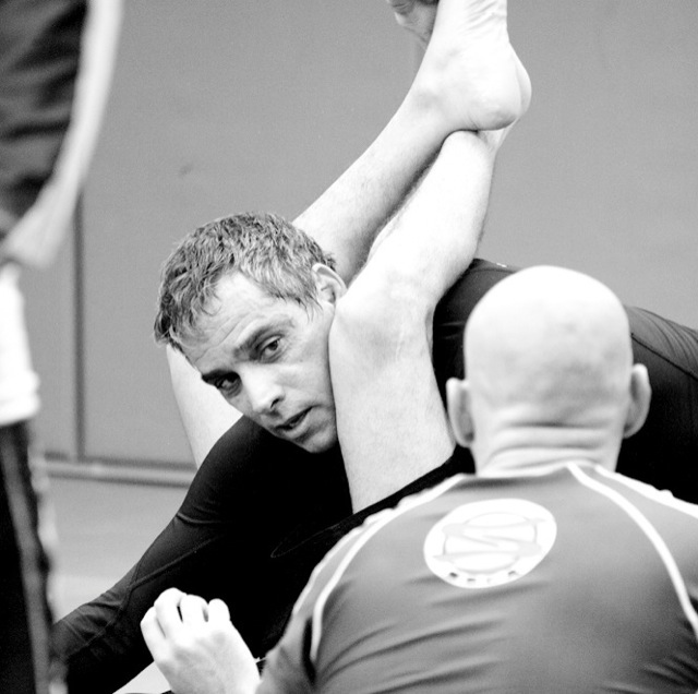 Alvaro Romano ensinando Ginástica Natural em Nova York. Foto por Cristian Buitron.