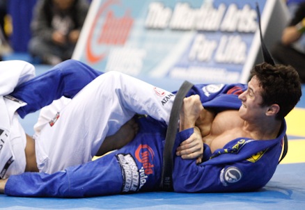 Caio Terra em ação no Jiu-Jitsu. Foto: Ivan Trindade/GRACIEMAG.com