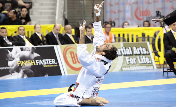 Leandro Lo foi um dos coroados com o ouro no Mundial de Jiu-Jitsu 2012