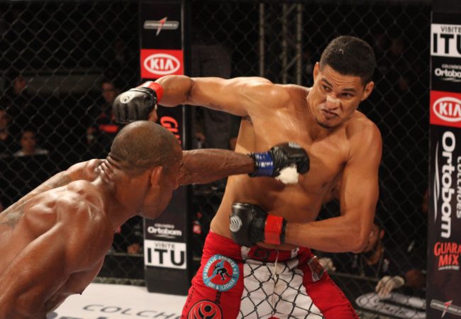 Ildemar Marajó vence de forma suada no Jungle Fight 41