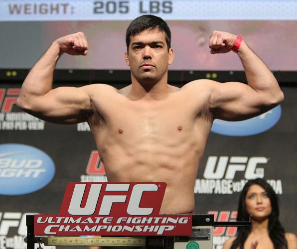 Lyoto Machida na pesagem do UFC 123. Foto: UFC/Divulgação.