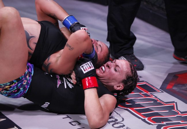 Cat Zingano wins by RNC and is still undefeated in MMA