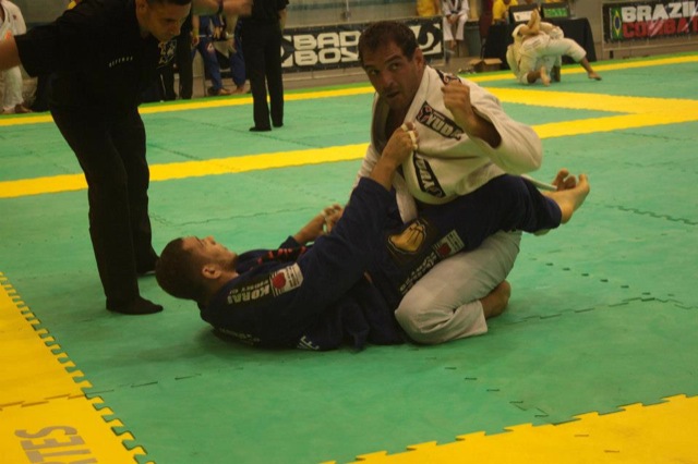 Leo Leite venceu o pesadissimo e o absoluto no Sul Americano 2012 Foto Guilherme Doze