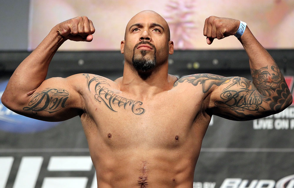 Lavar se recupera e luta no UFC 157 (Foto: Josh Hedges / Zuffa LLC via Getty Images)