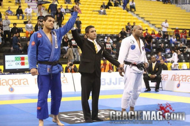 Roberto Tussa vs Bruno Bastos na IBJJ Pro League