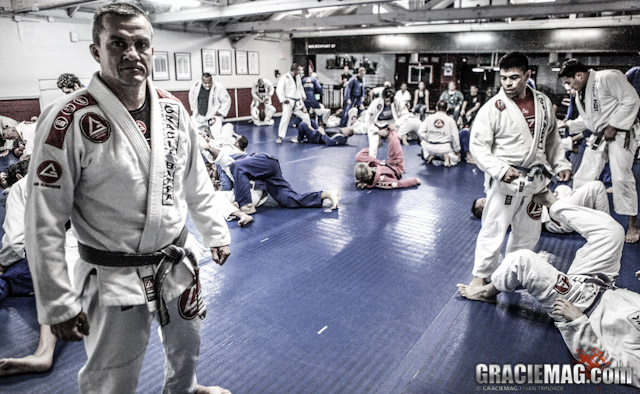 Vinicius Draculino no camp da Gracie Barra. Foto: Ivan Trindade/GRACIEMAG