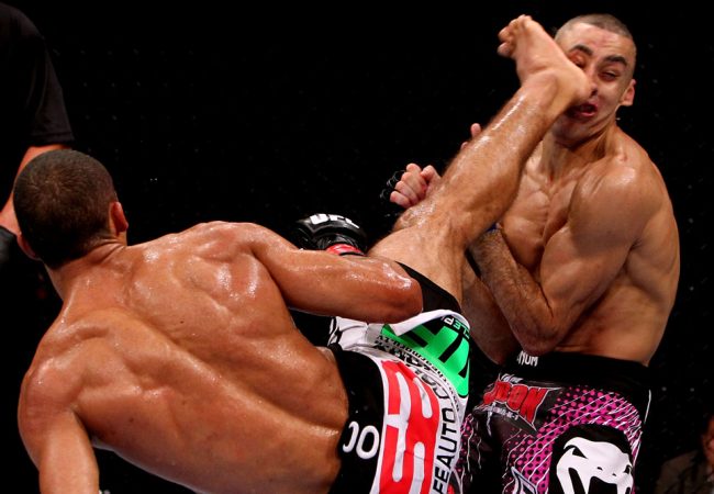 Nocaute de Barboza em Terry Etim foi escolhido o melhor da temporada. Foto: UFC/Divulgação