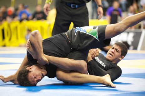 Gilbert Durinho volta a atuar no MMA em evento no Rio de Janeiro. Foto: Arquivo/GracieMag.com