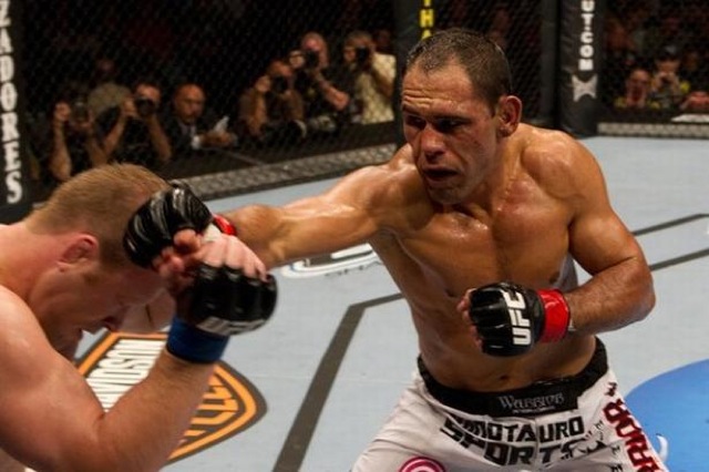 Rogerio-Minotouro no UFC Foto Divulgacao