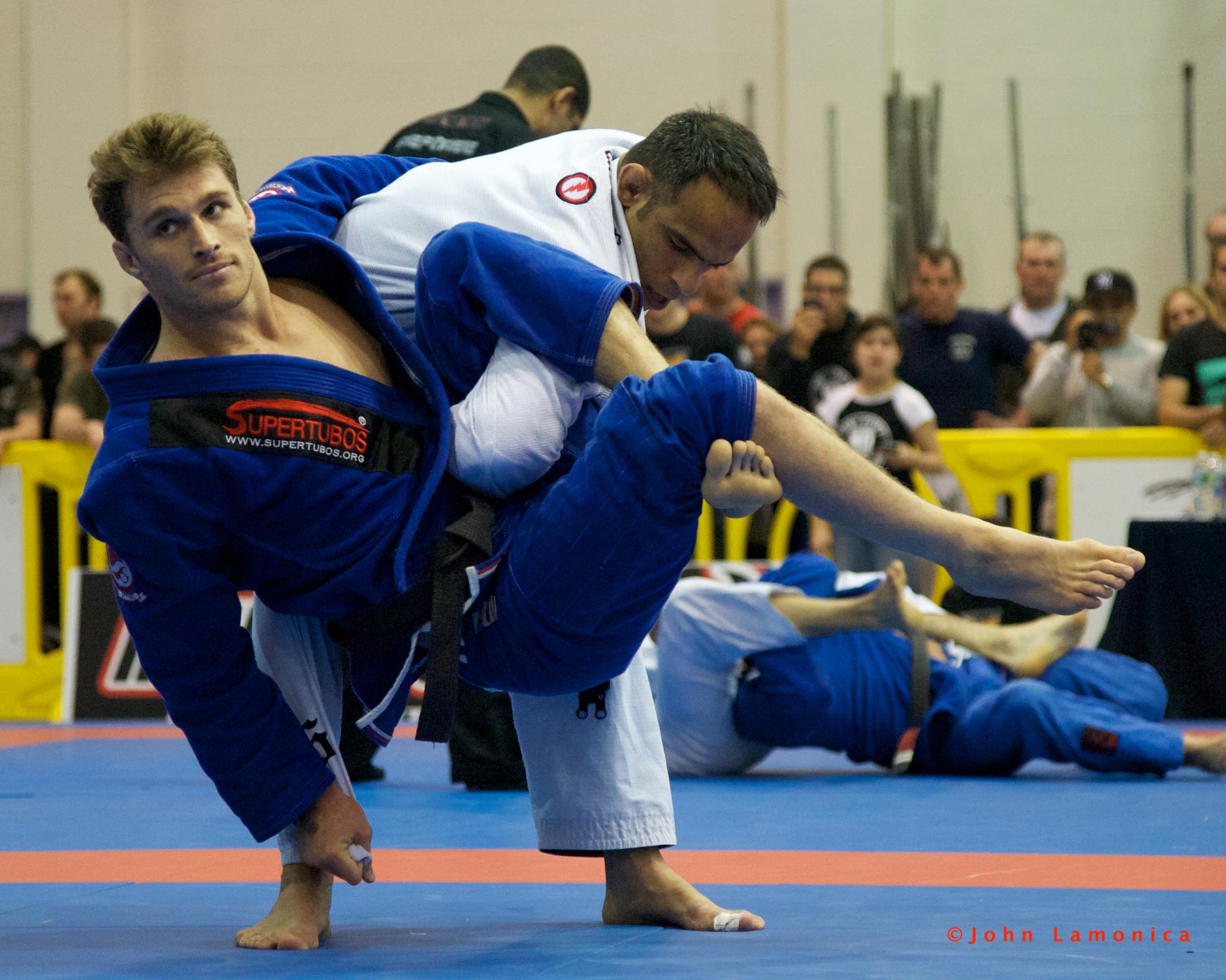 Clark Gracie, na foto clássica de John Lamonica/GRACIEMAG