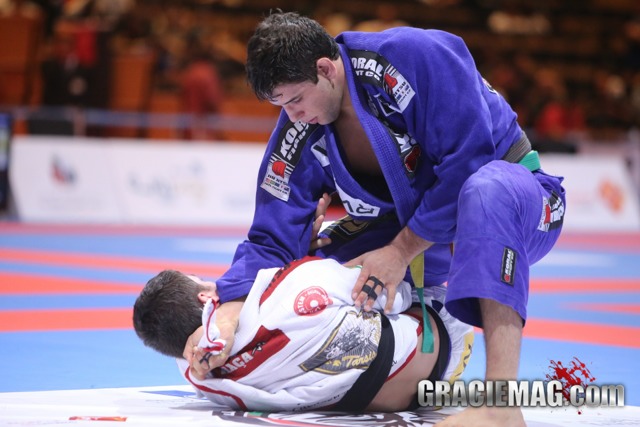 Buchecha beats Tarsis and will face Rodolfo in the finals