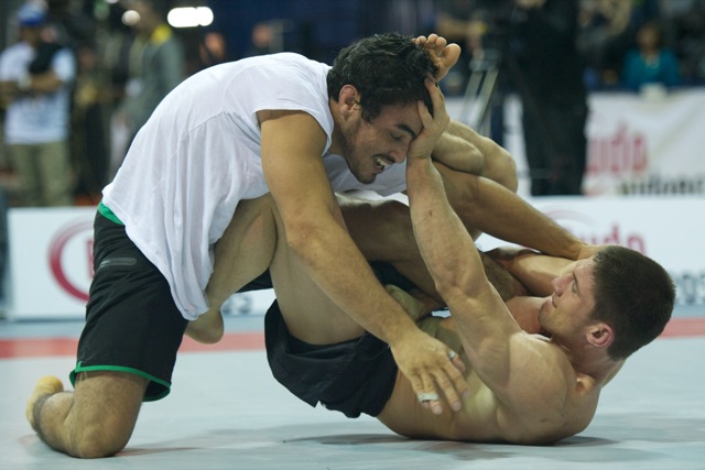 Claudio Calasans (no shirt) was fourth place in ADCC 2011, in England, in the up to 77kg division. Photo: John Lamonica