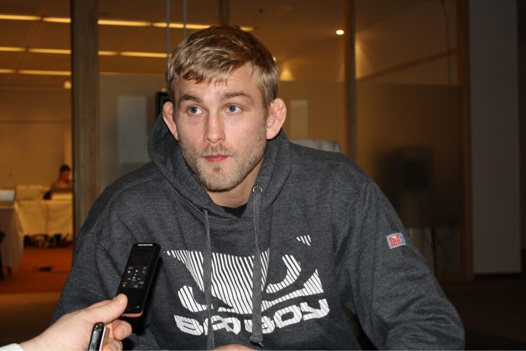 Gustafsson em foto tirada nesta quarta-feira, dia 3 de abril. Foto: Reprodução/Twitter