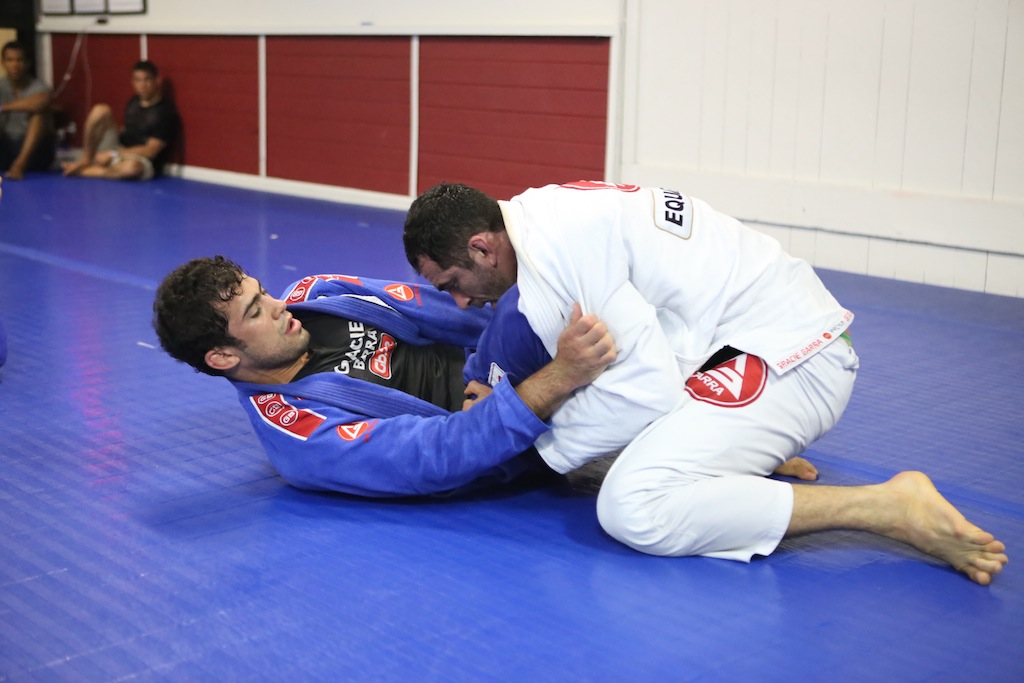 Braulio Estima e Otavio Sousa no treino desta quinta na GB Irvine na Califa Foto Ivan