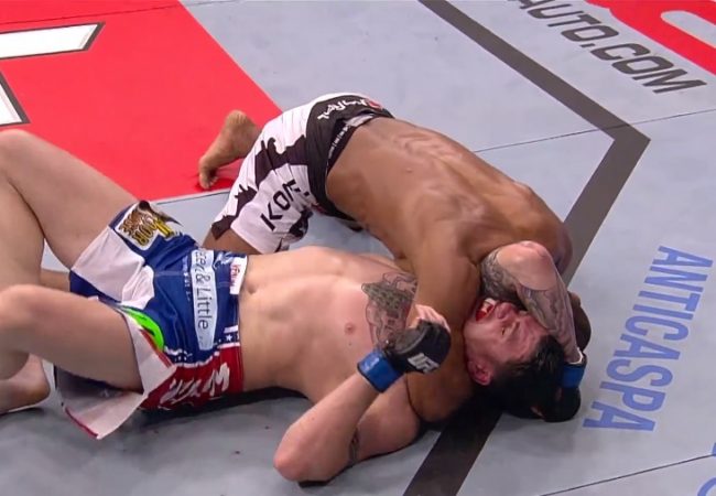 Vídeo: o katagatame de Ronaldo Jacaré em Chris Camozzi no UFC no Combate 2