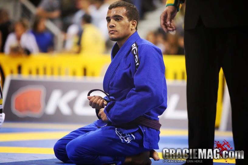 Watch Marcio Andre's debut at brown belt after winning 2nd purple belt ...
