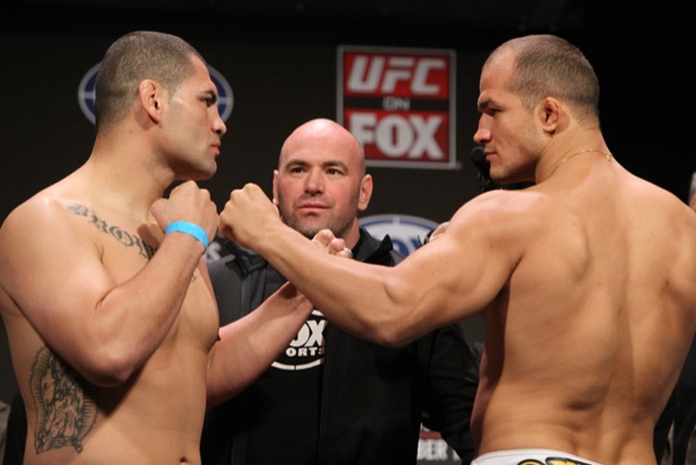 Cain Velasquez Vs Junior Dos Santos 3 Tabbed For October Graciemag