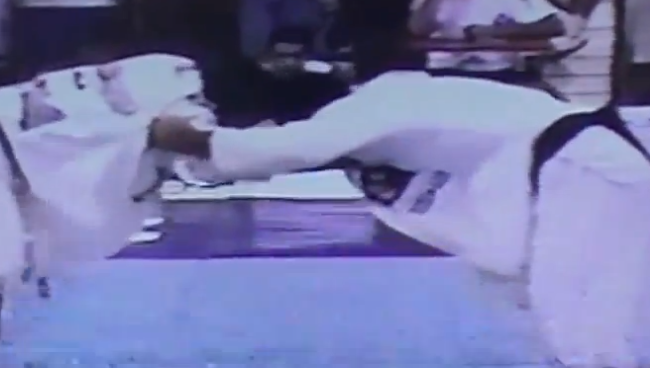 Archives: Watch Renzo Gracie vs. Alexandre “Gigi” Paiva, in 1994