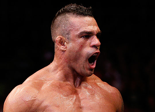 Vitor Belfort após despachar Michael Bisping, em janeiro deste ano em São Paulo. Foto:  Josh Hedges/Zuffa LLC via Getty Images