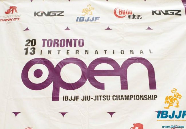Watch the black belt absolute final at the IBJJF Toronto Open