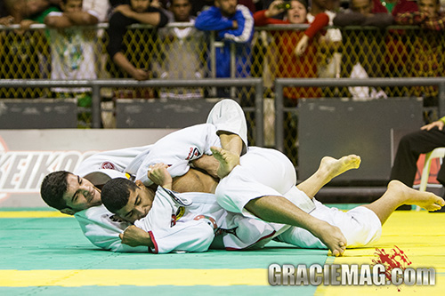 Rio Open: watch João Gabriel vs. Evangelista and learn how to take the back