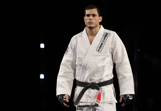 Roger Gracie e o UFC: “Não alcancei tudo o que consegui no Jiu-Jitsu só com vitórias”