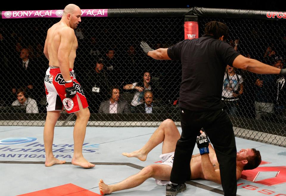 Glover Teixeira Getty Images